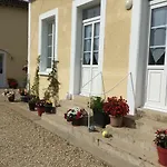 La Little School D'hôtes à Arçay 3*