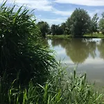 La Little School D'hôtes à Arçay 3*