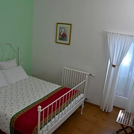 La Little School D'hotes A Arcay