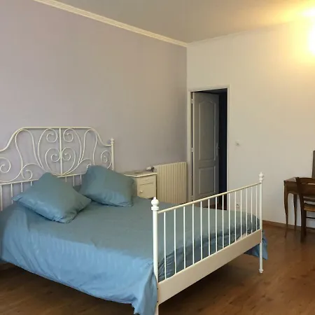 La Little School D'hotes A Arcay Oda ve Kahvaltı Arcay (Vienne)