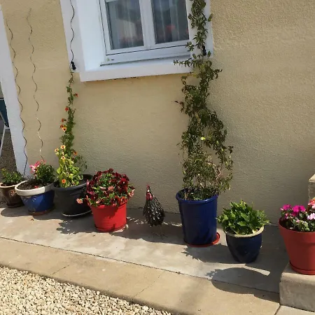 La Little School D'hotes A Arcay 3*