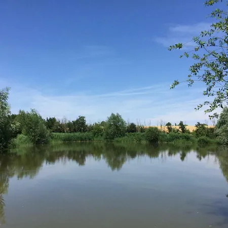 La Little School D'hotes A Arcay Отель типа 